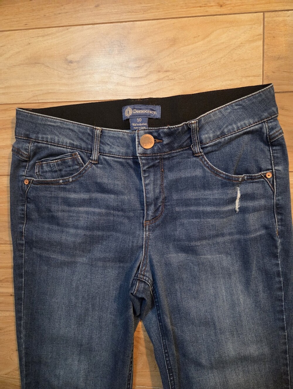 Democracy Ab Solution Bootcut Jeans Womens Shaping Stretch Size 10 - Picture 4 of 9